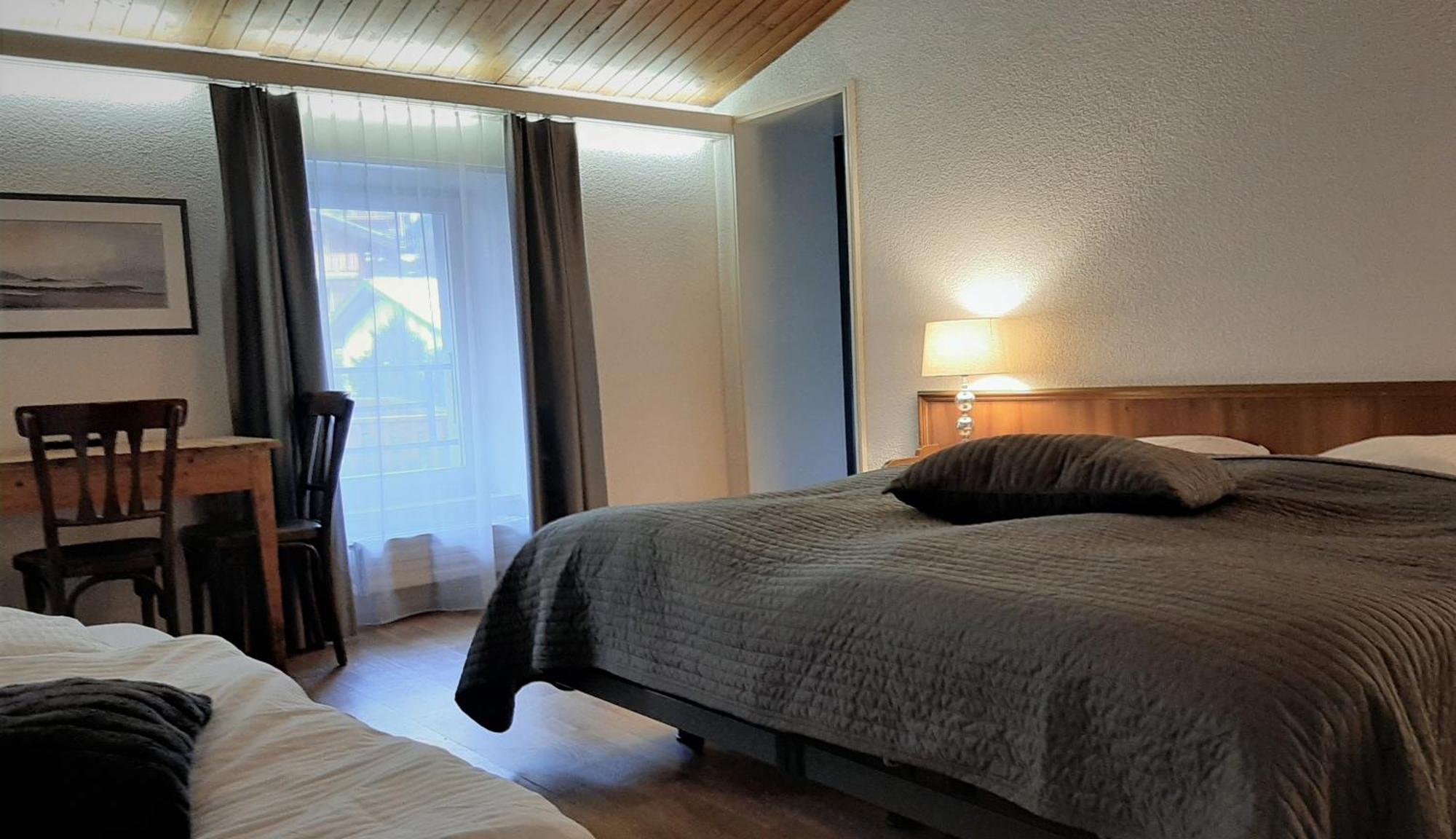 Hotel Restaurant Le Gietroz 2*